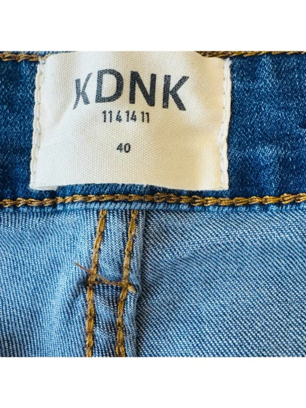 KDNK Men’s Distressed Ripped Jeans Size 40 Light Wash Slim Fit Streetwear